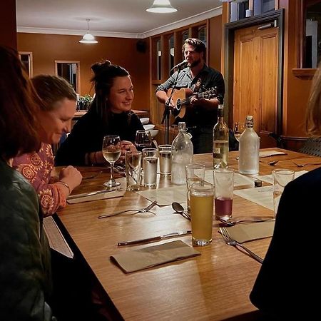 Wandering Trout - Gourmet Stays Mole Creek 外观 照片